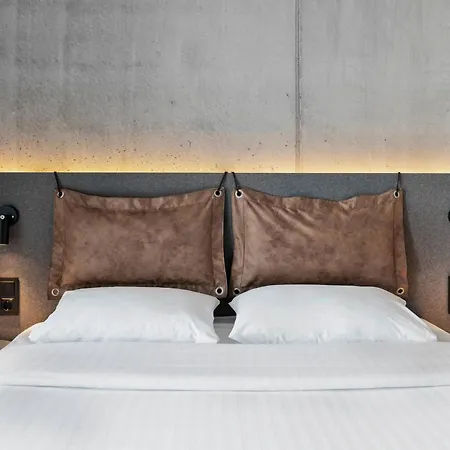 Moxy Bergen