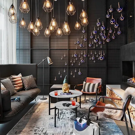 Moxy Готель 4*